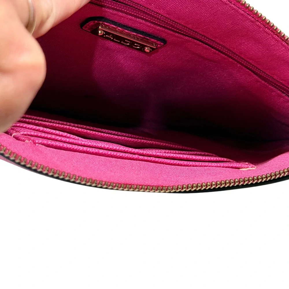 Aldo‎ Hot Pink Laser Cut Wristlet Clutch Bag Gold Hardware Diamond Pattern EUC